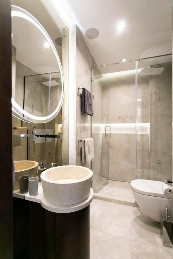 A True Touch Of Luxury Apartamento Belgrado Exterior foto