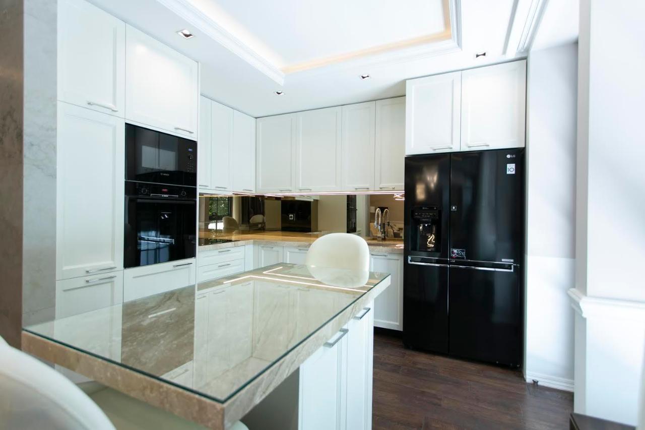 A True Touch Of Luxury Apartamento Belgrado Exterior foto